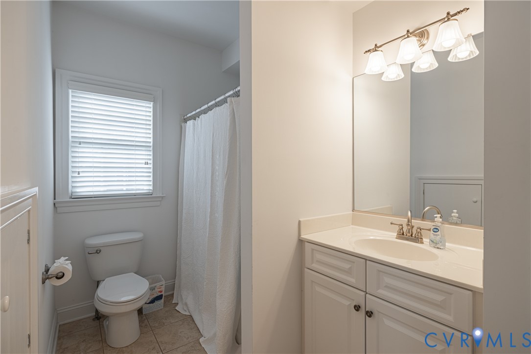 Ensuite bath