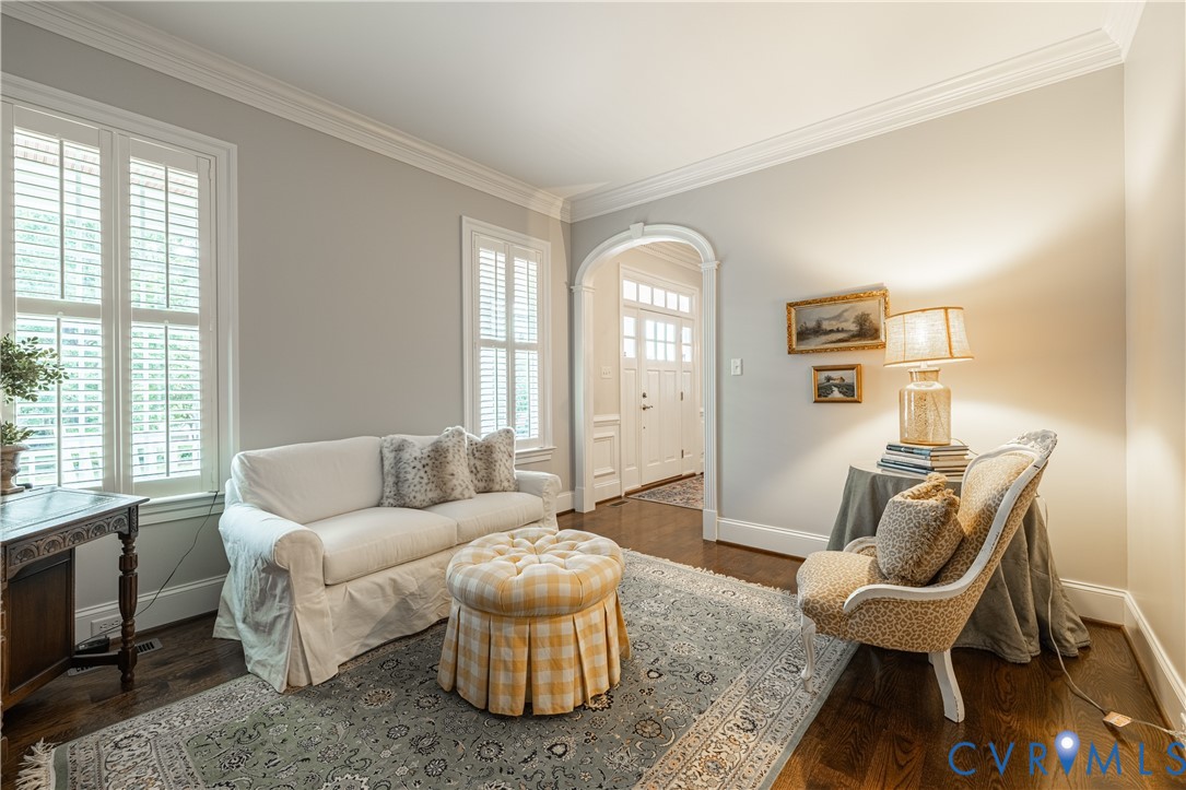 Crown molding