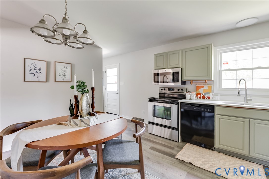 6004 Gatesgreen Drive, Chesterfield, VA 23832