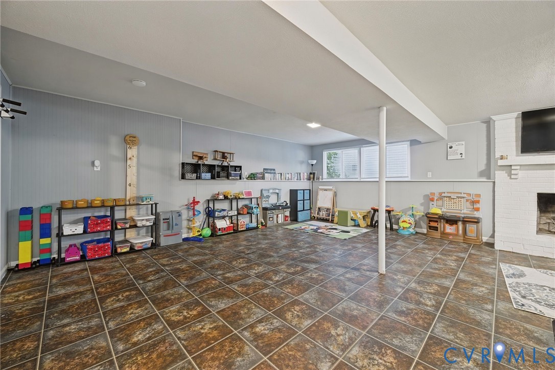 2709 Sutters Mill Court, Midlothian, VA 23112