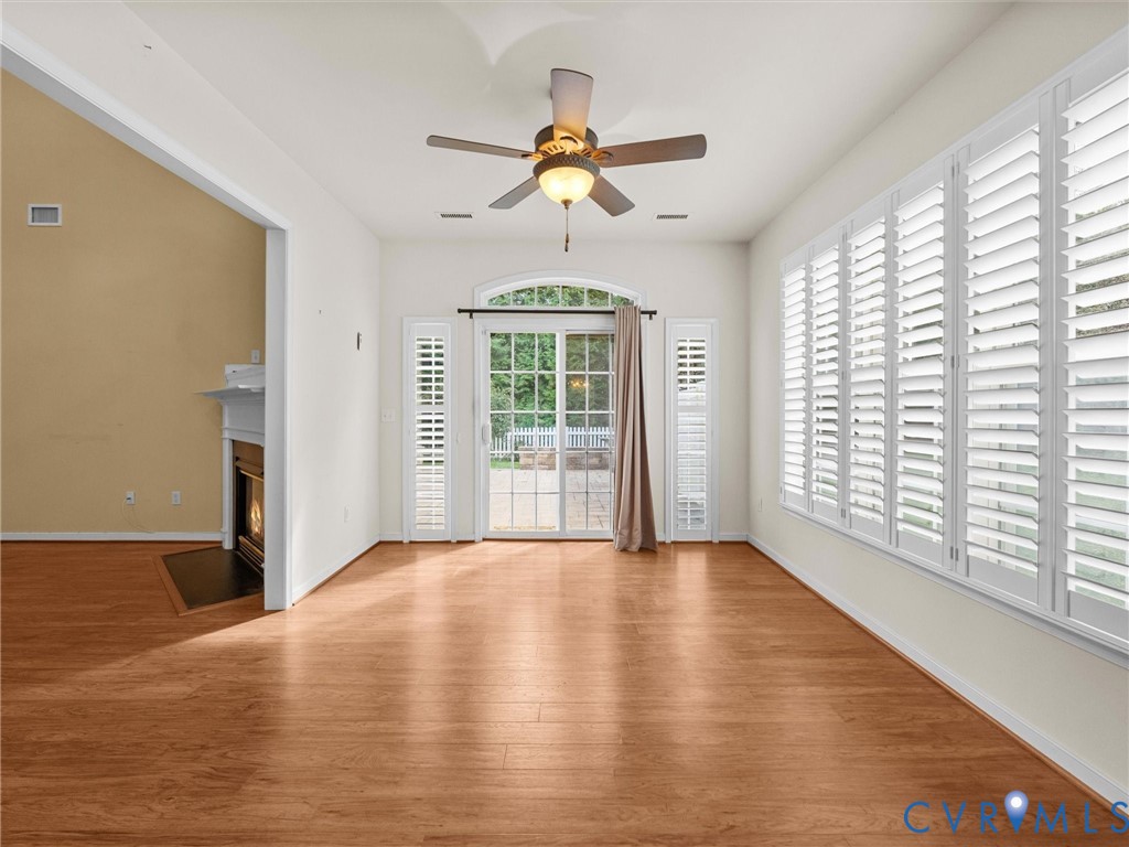 3824 Coles Point Way, Glen Allen, VA 23060