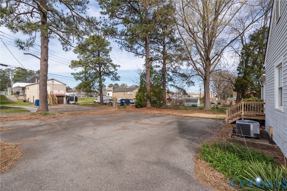 2004 Snead Avenue, Colonial Heights, VA 23834