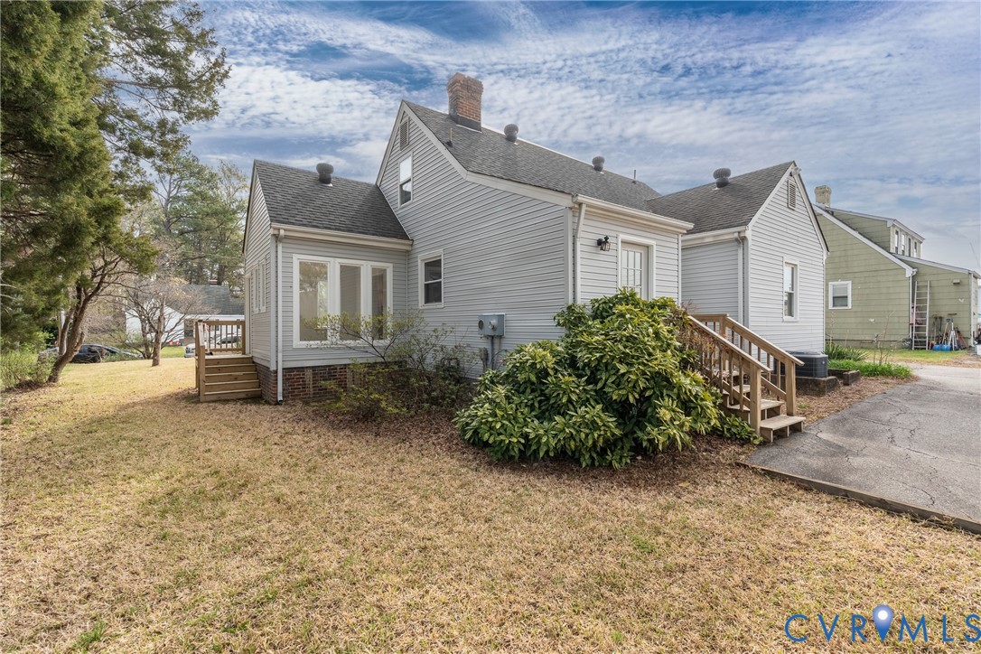 2004 Snead Avenue, Colonial Heights, VA 23834