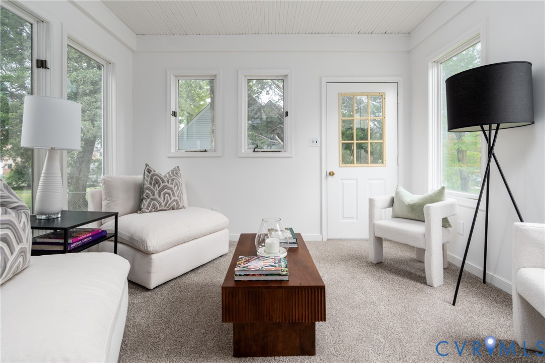 2004 Snead Avenue, Colonial Heights, VA 23834