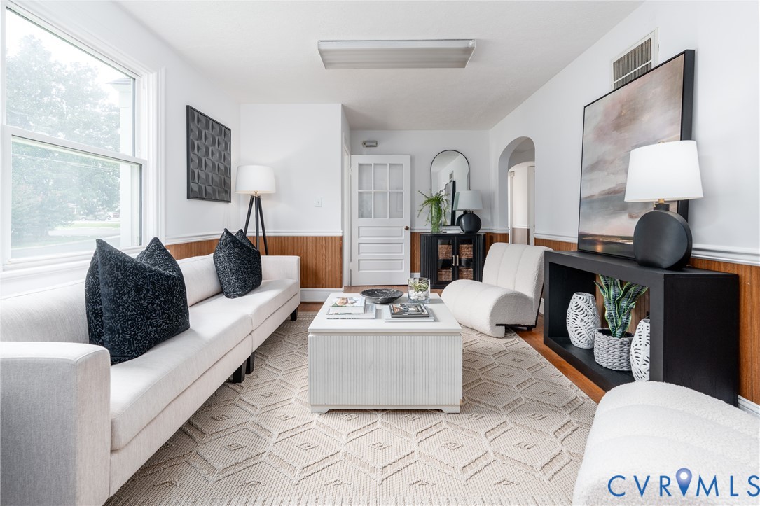 2004 Snead Avenue, Colonial Heights, VA 23834