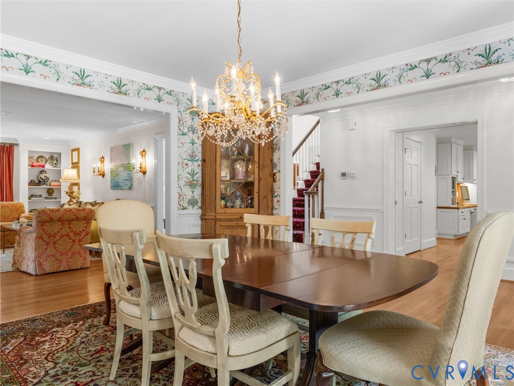 Hardwood flooring extends throughout