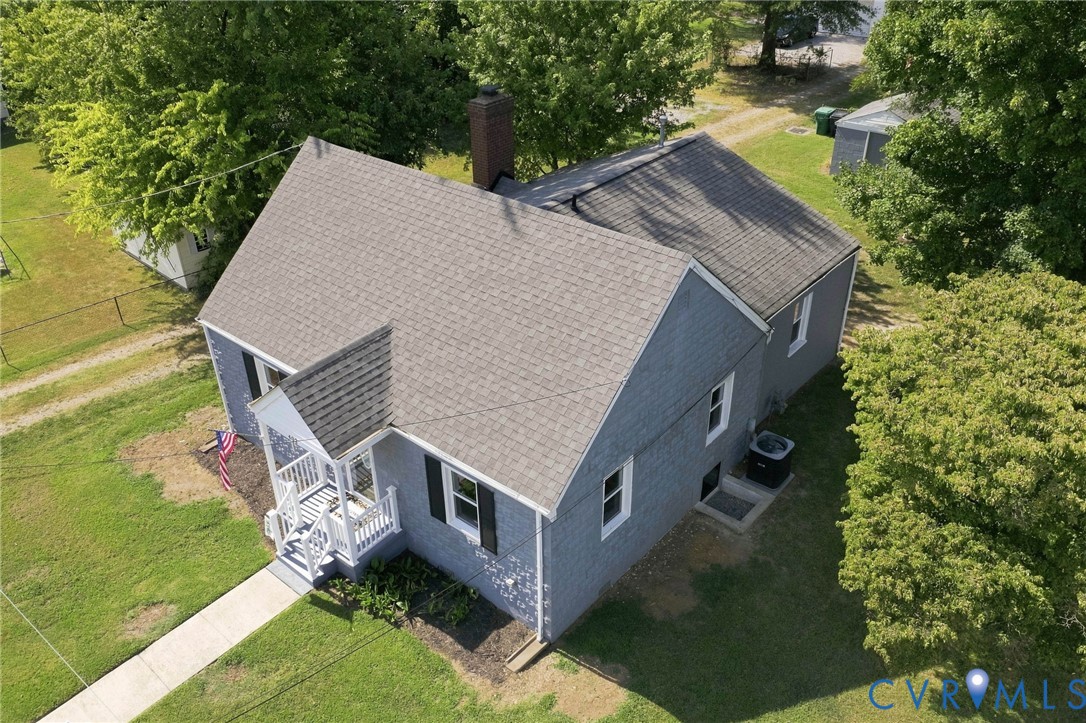 402 Stuart Avenue, Colonial Heights, VA 23834