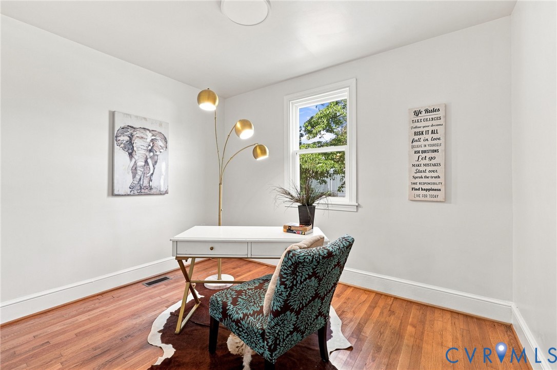 402 Stuart Avenue, Colonial Heights, VA 23834