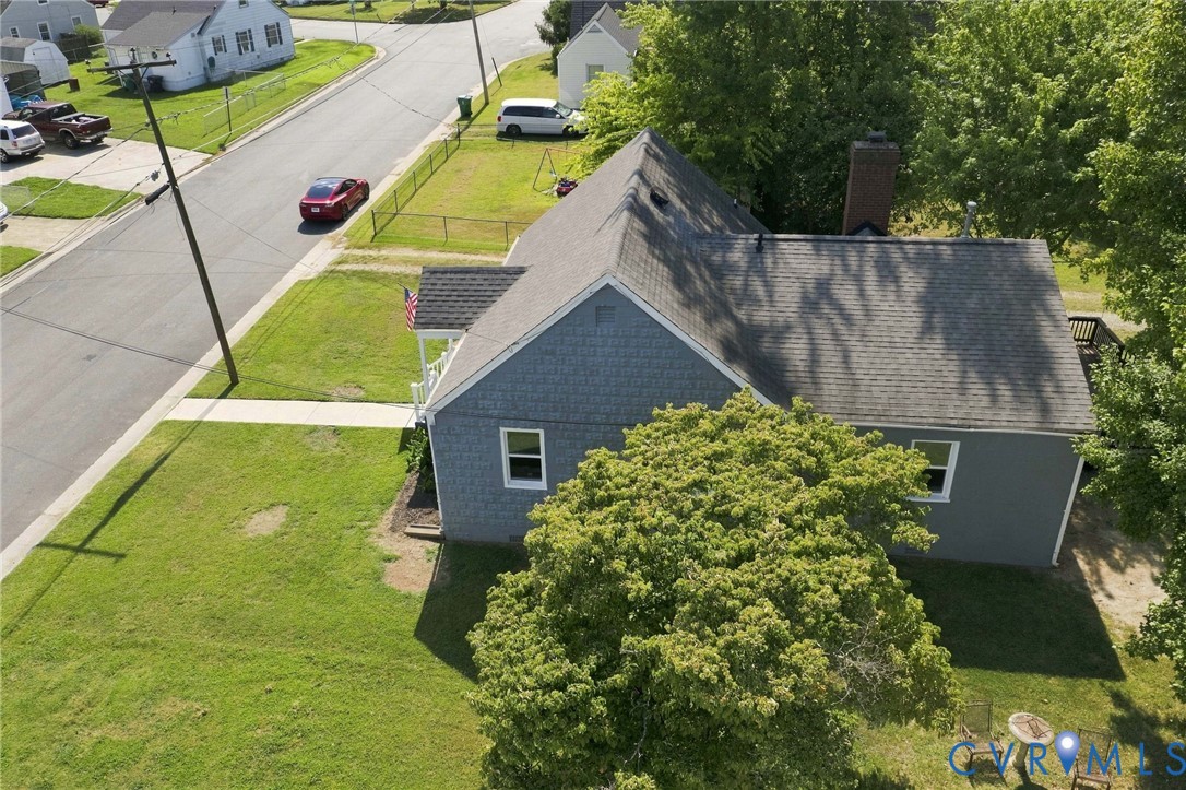 402 Stuart Avenue, Colonial Heights, VA 23834
