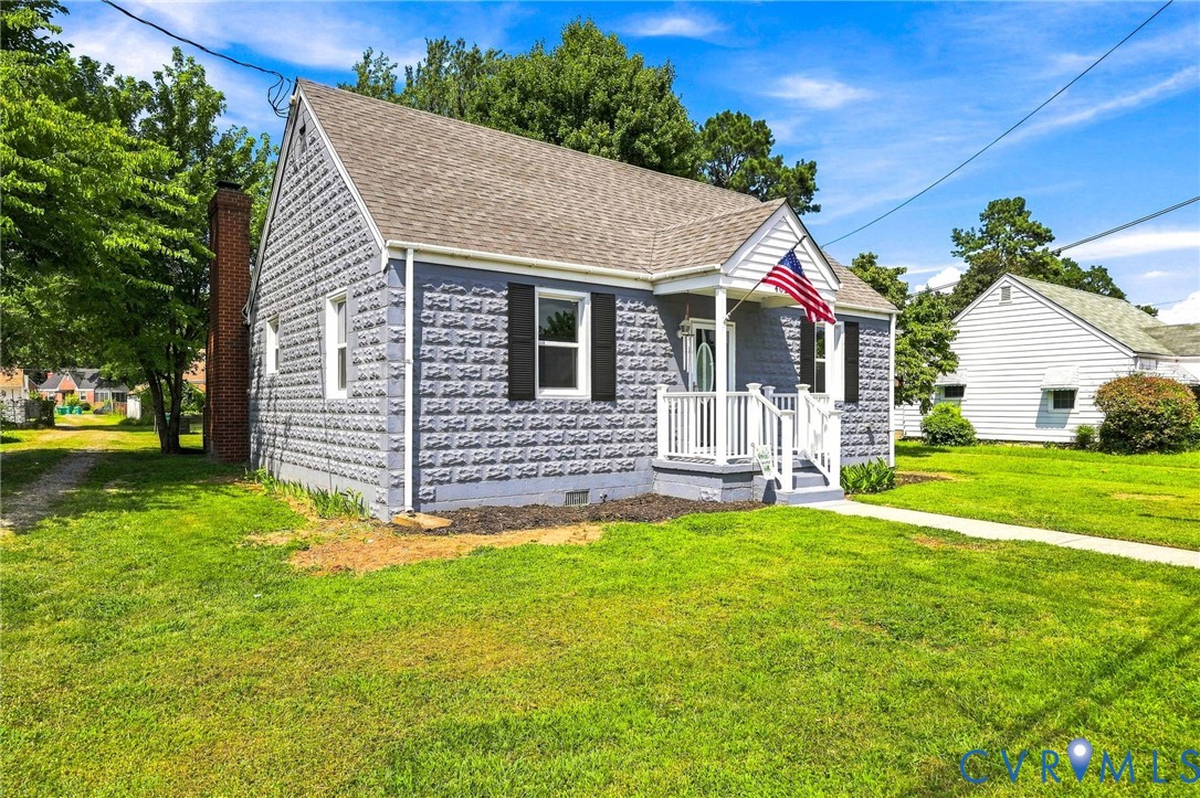 402 Stuart Avenue, Colonial Heights, VA 23834