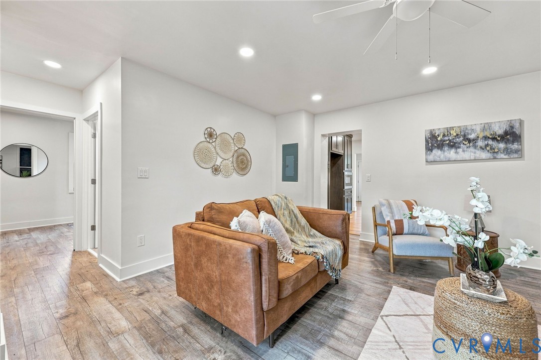 402 Stuart Avenue, Colonial Heights, VA 23834
