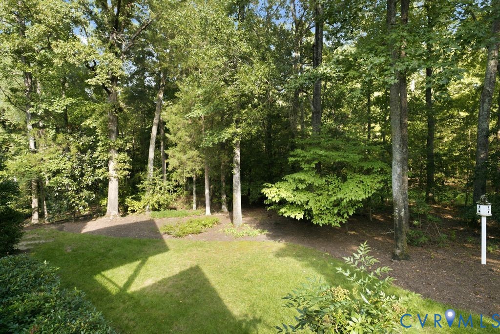 22 E Square Lane, Richmond, VA 23238