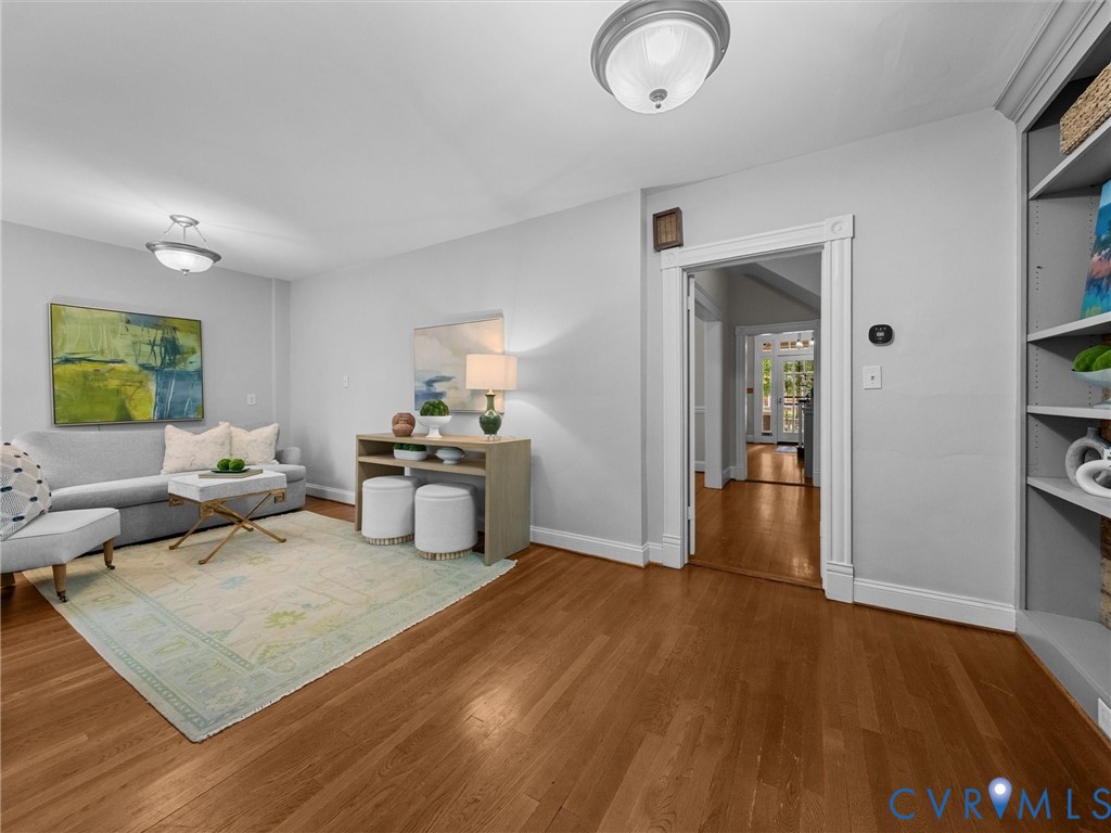 Flexible as living space, game room, office, extra bedroom, etc!