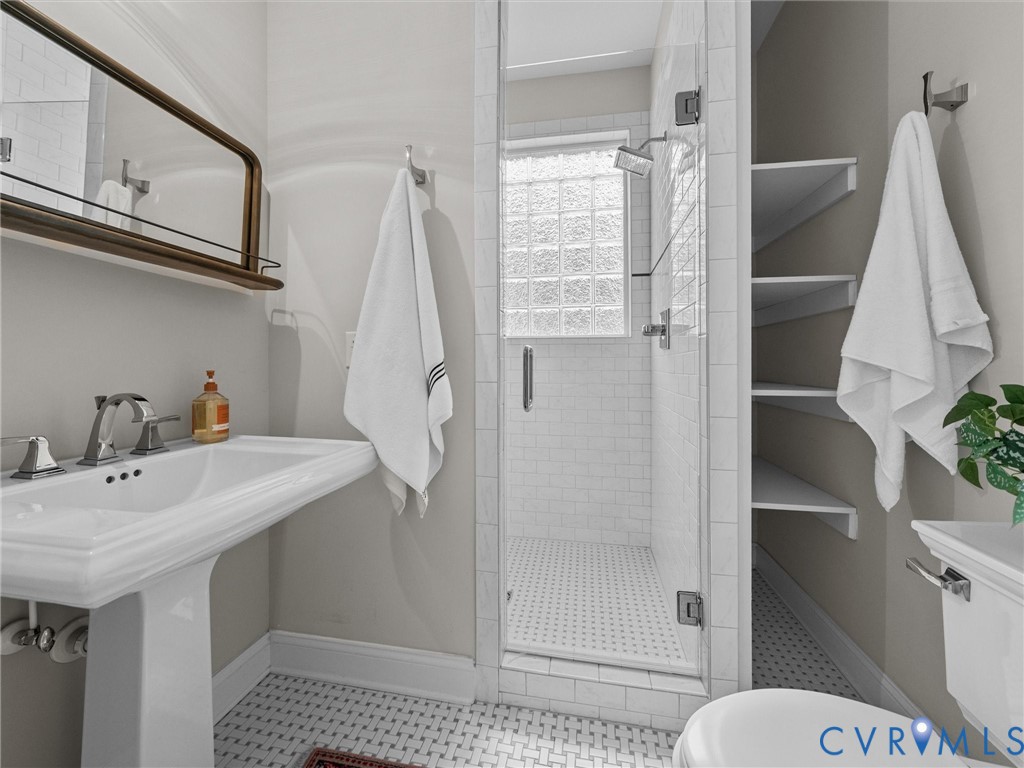 Full bathroom on first level