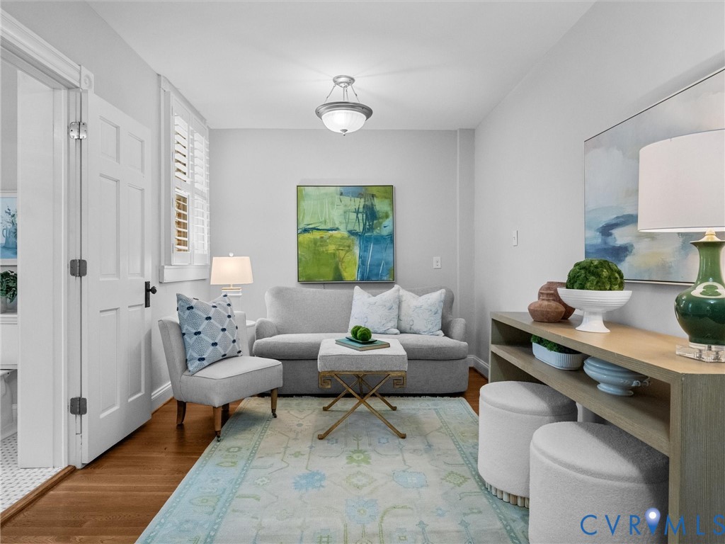 Flexible as living space, game room, office, extra bedroom, etc!