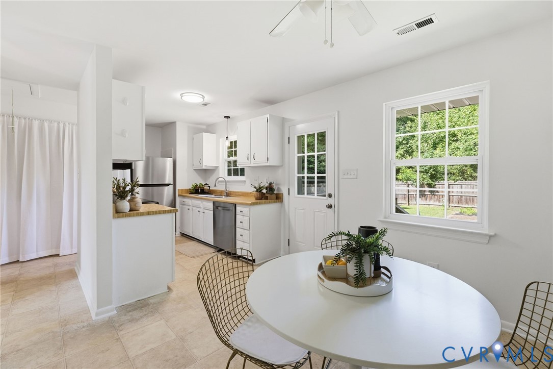 418 Marbleridge Road, North Chesterfield, VA 23236