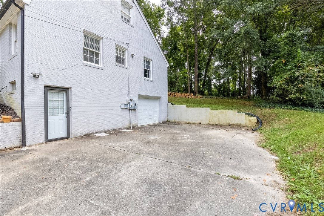 2502 Dolin Street, Hopewell, VA 23860