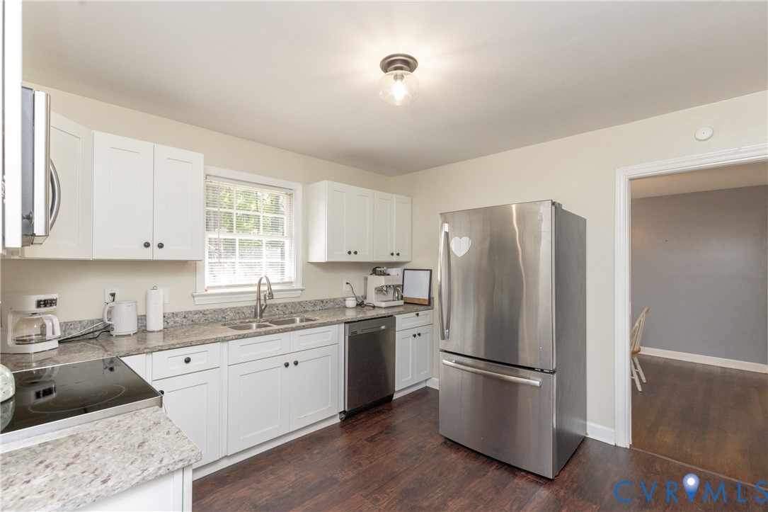 Kitchen with granite and stainless steel