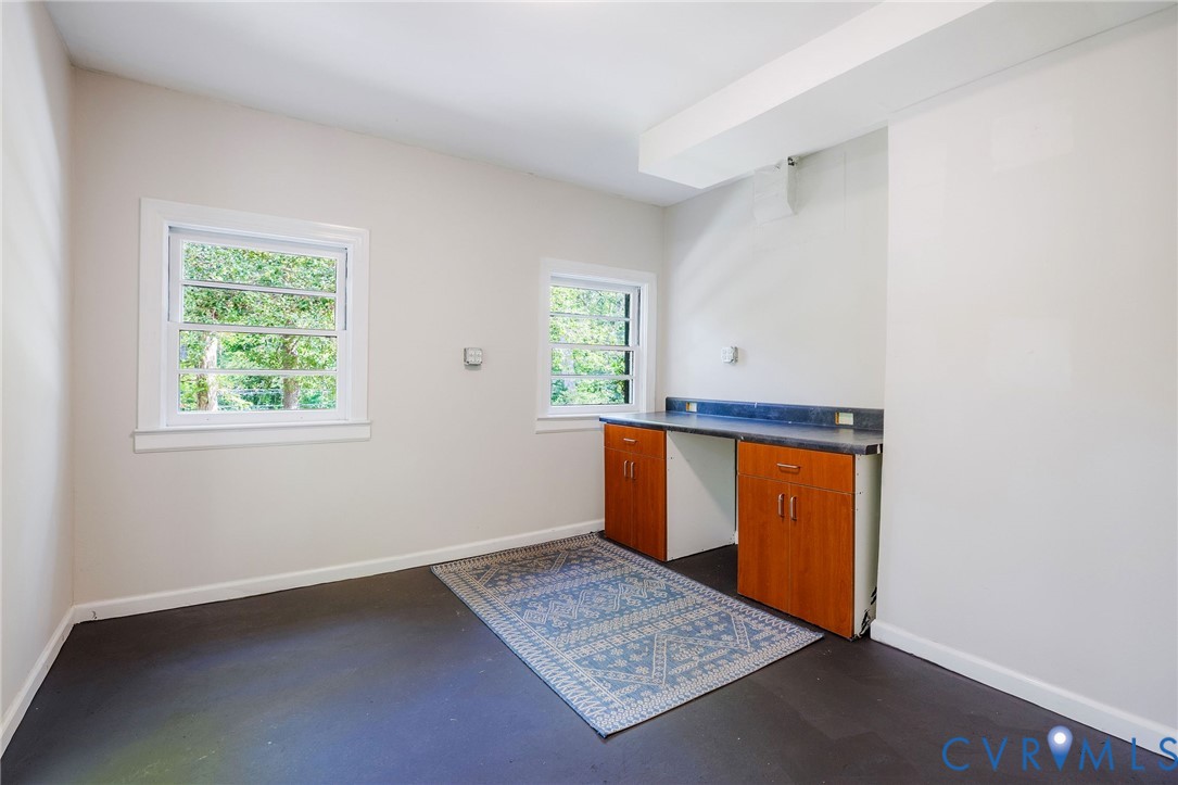 Lower Level Office or Craft Room, heated/cooled, exterior access