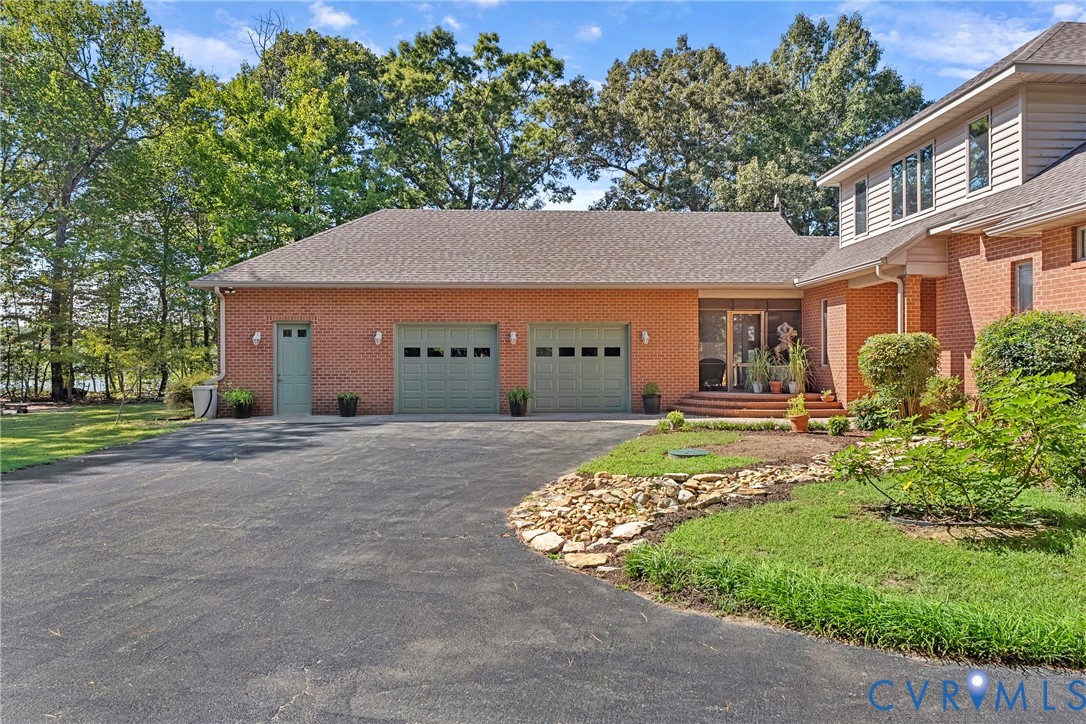 447 Tranquility Road, Reedville, VA 22539