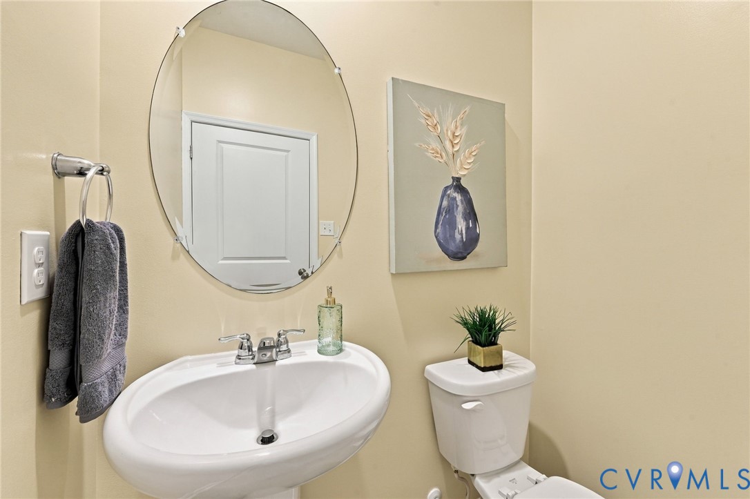 6649 Whisperwood Drive, Watermark, Chesterfield, VA 23234