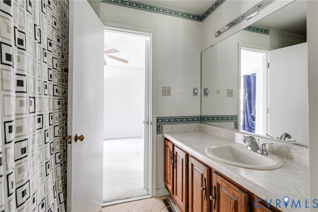 702 Gordon School Court, North Chesterfield, VA 23236