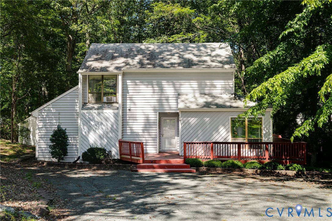 702 Gordon School Court, North Chesterfield, VA 23236