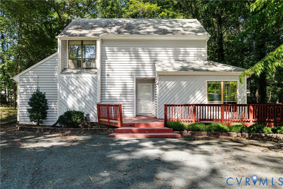 702 Gordon School Court, North Chesterfield, VA 23236