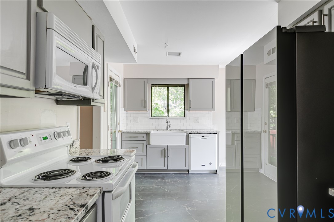 702 Gordon School Court, North Chesterfield, VA 23236