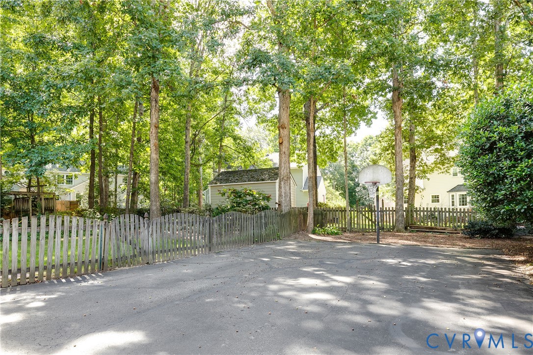 12152 Glen Gary Circle, Henrico, VA 23233