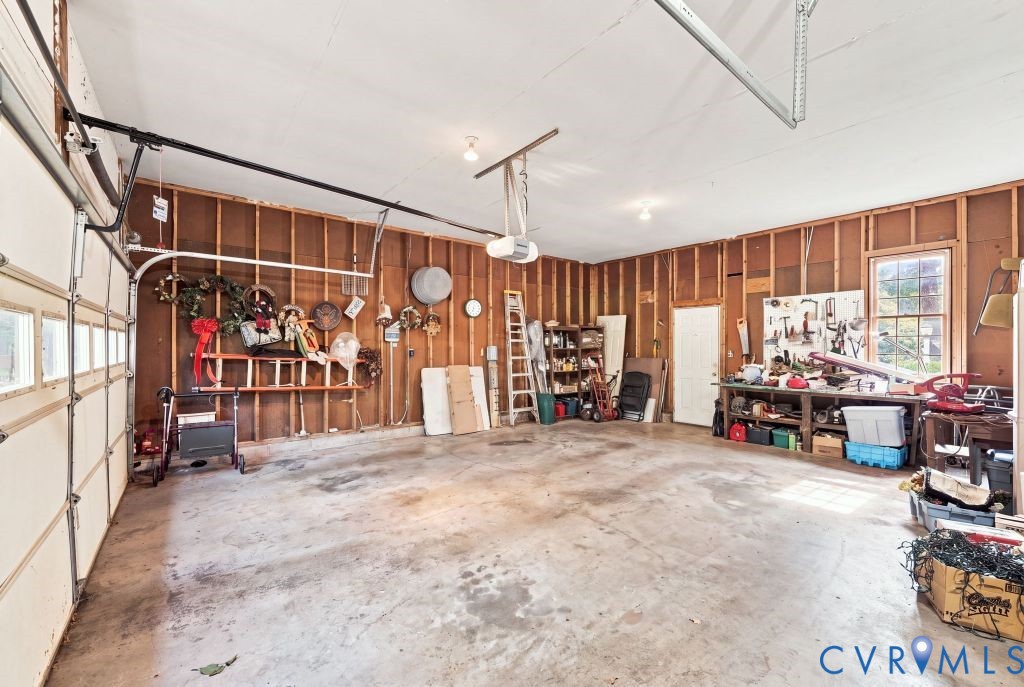 2120 Heathland Drive, Heathland, Midlothian, VA 23113