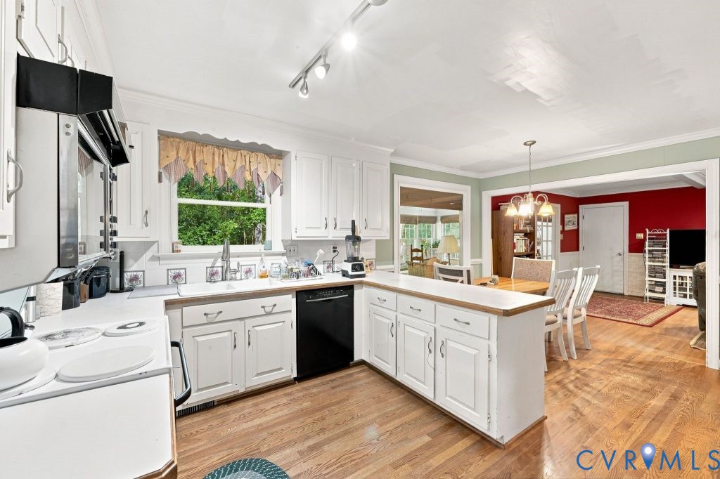 2120 Heathland Drive, Heathland, Midlothian, VA 23113