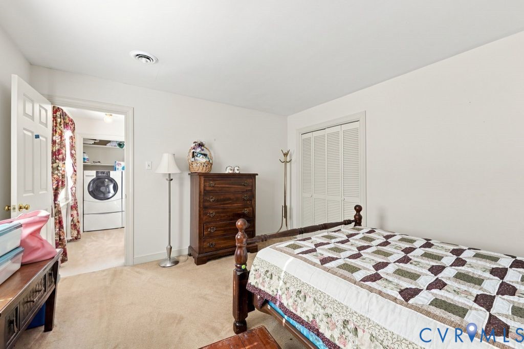 2120 Heathland Drive, Heathland, Midlothian, VA 23113