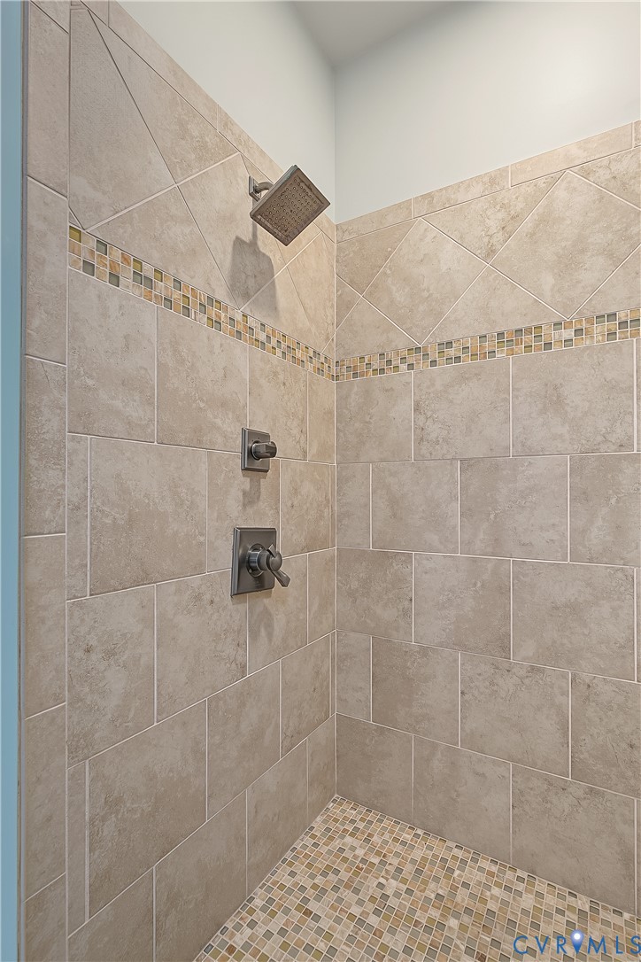 3905 Dover Road, Richmond, VA 23221