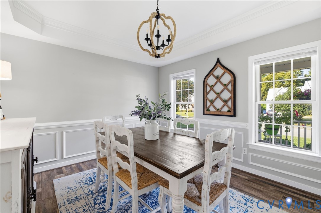 Lovely Picture Frame Molding