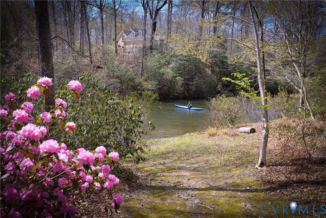 8908 Thomas Higgs Court, Toano, VA 23168