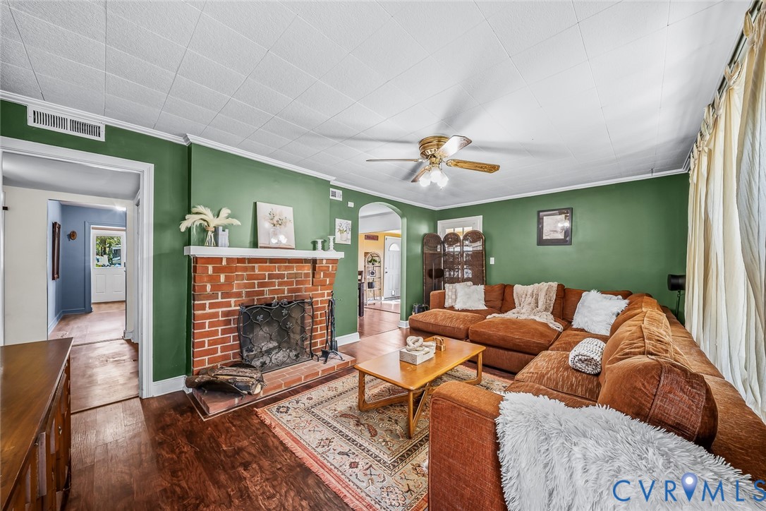 25014 Ferndale Road, Dinwiddie, VA 23803