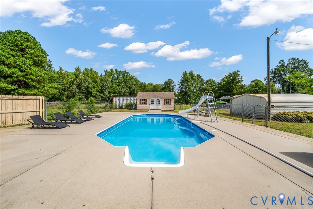25014 Ferndale Road, Dinwiddie, VA 23803