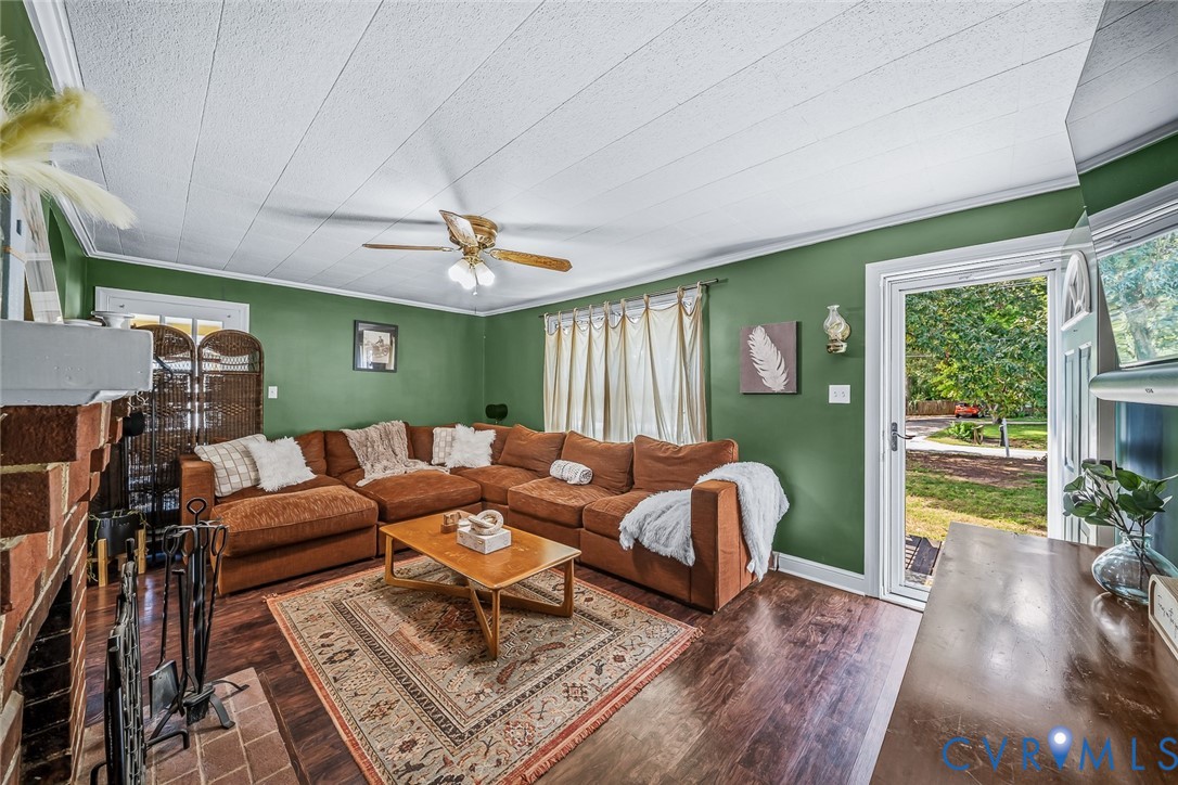 25014 Ferndale Road, Dinwiddie, VA 23803