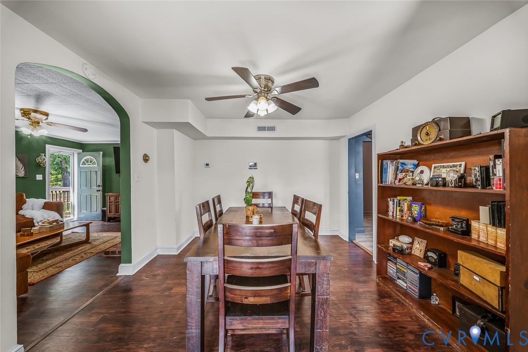 25014 Ferndale Road, Dinwiddie, VA 23803