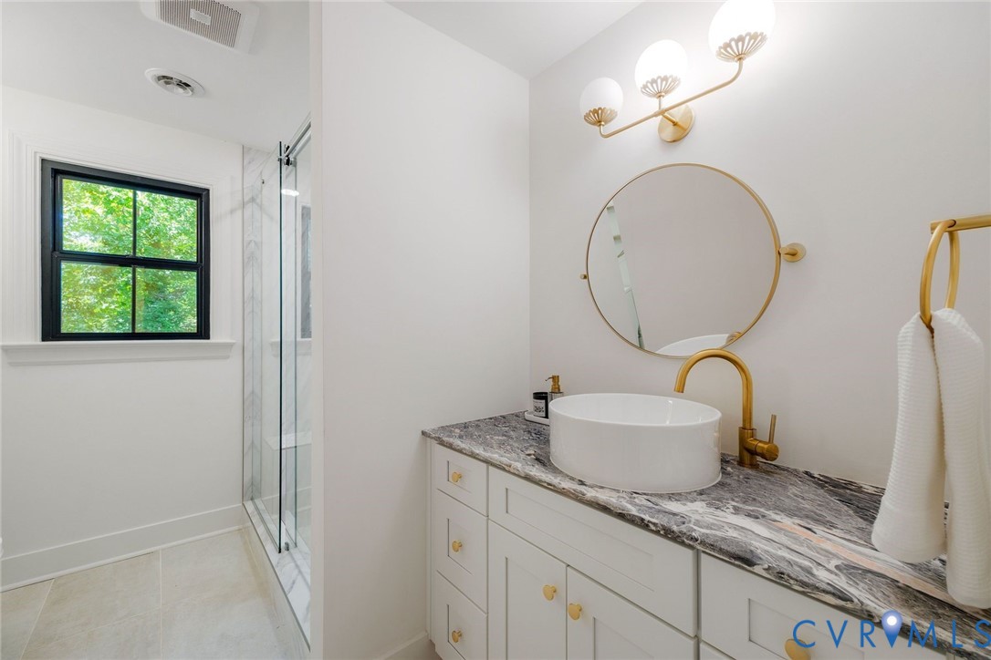 2 Countryside Lane, Richmond, VA 23229