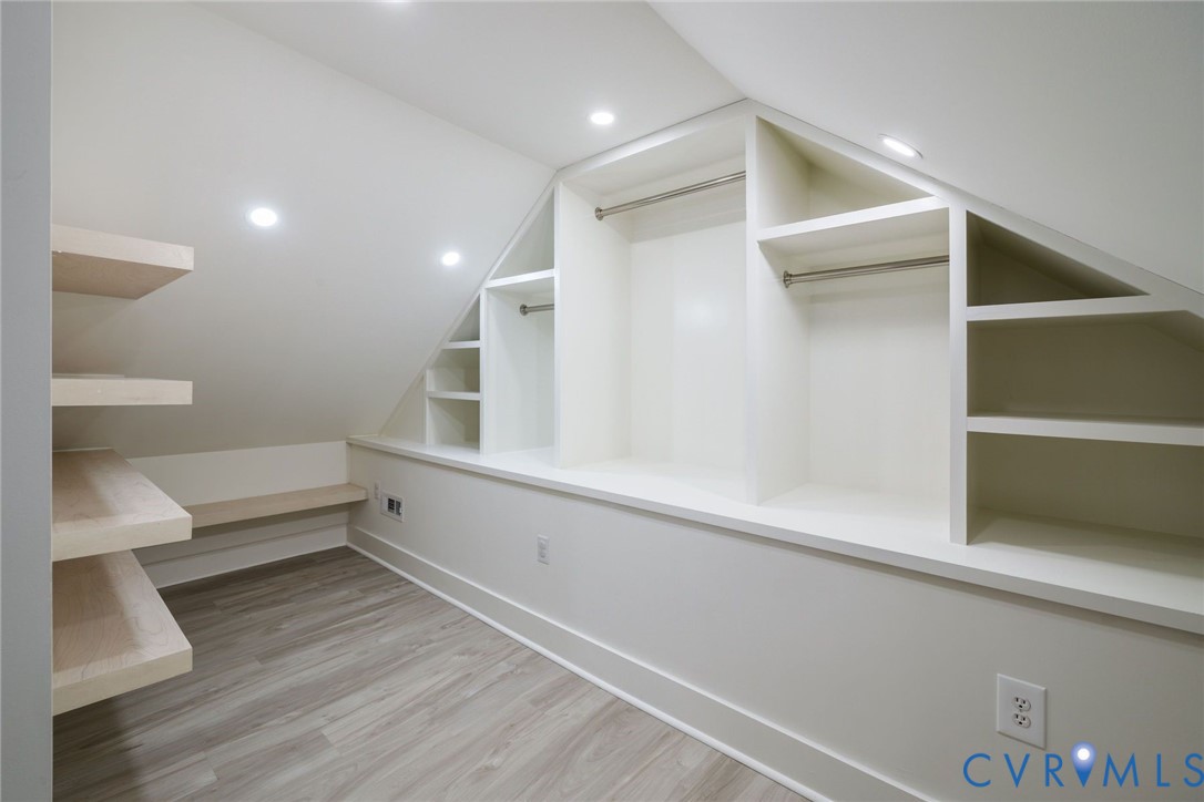 2 Countryside Lane, Richmond, VA 23229