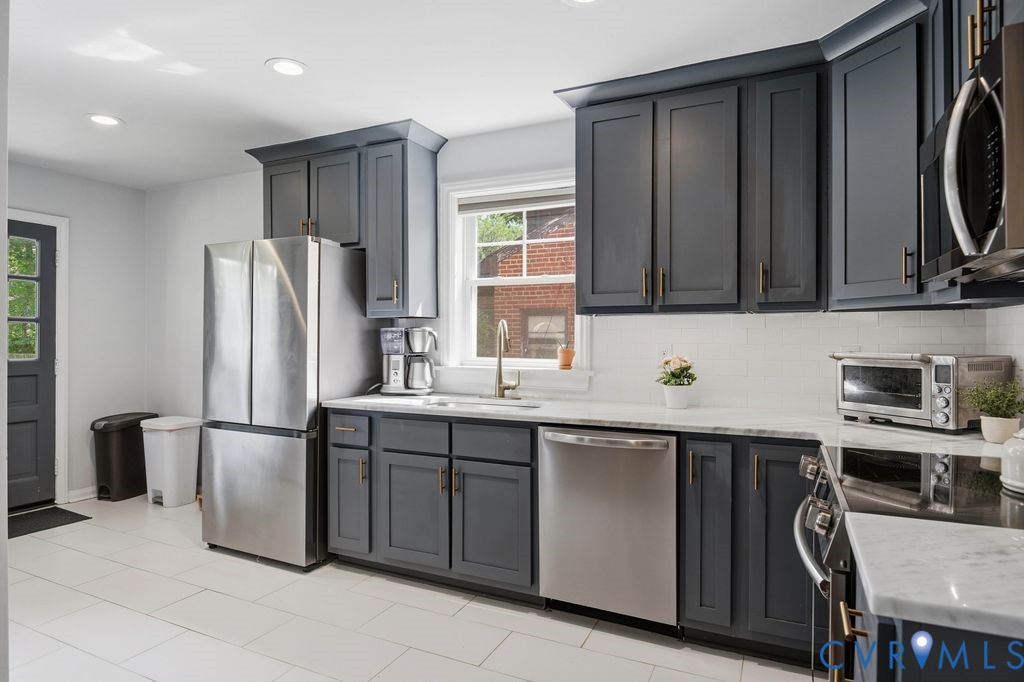 4704 Monumental Street, Willow Lawn, Richmond, VA 23226