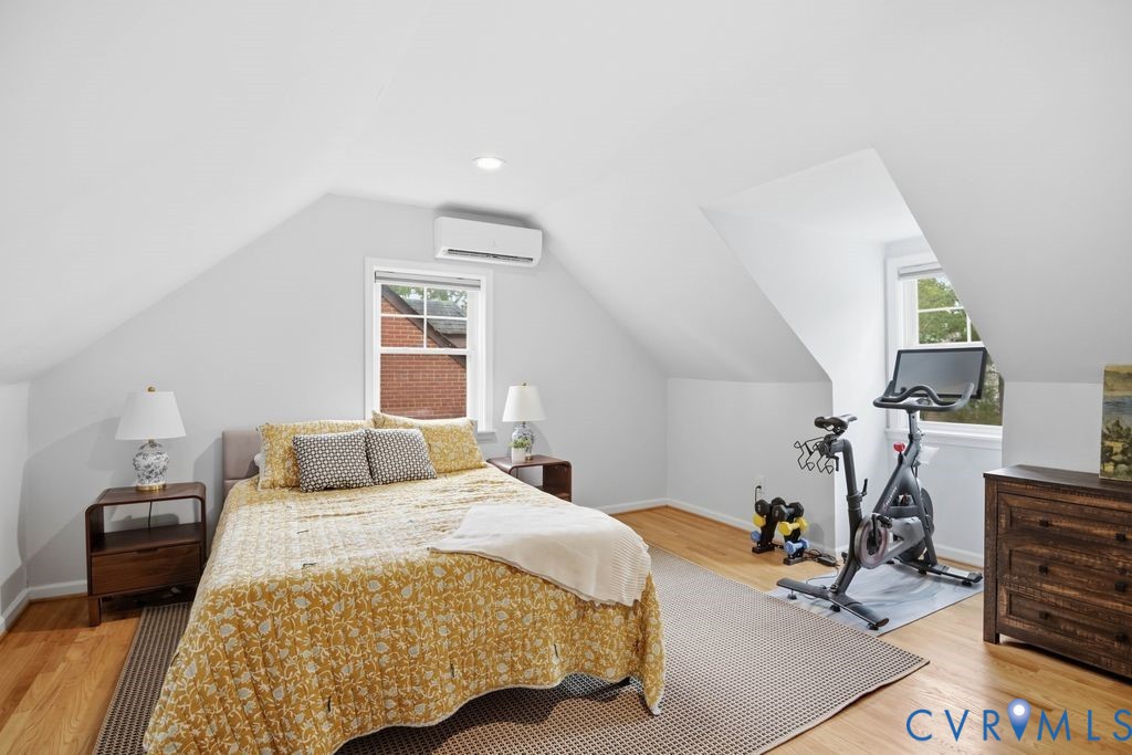 4704 Monumental Street, Willow Lawn, Richmond, VA 23226