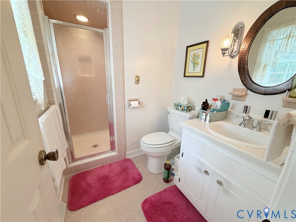 3421 Wood Dale Road, Chester, VA 23831