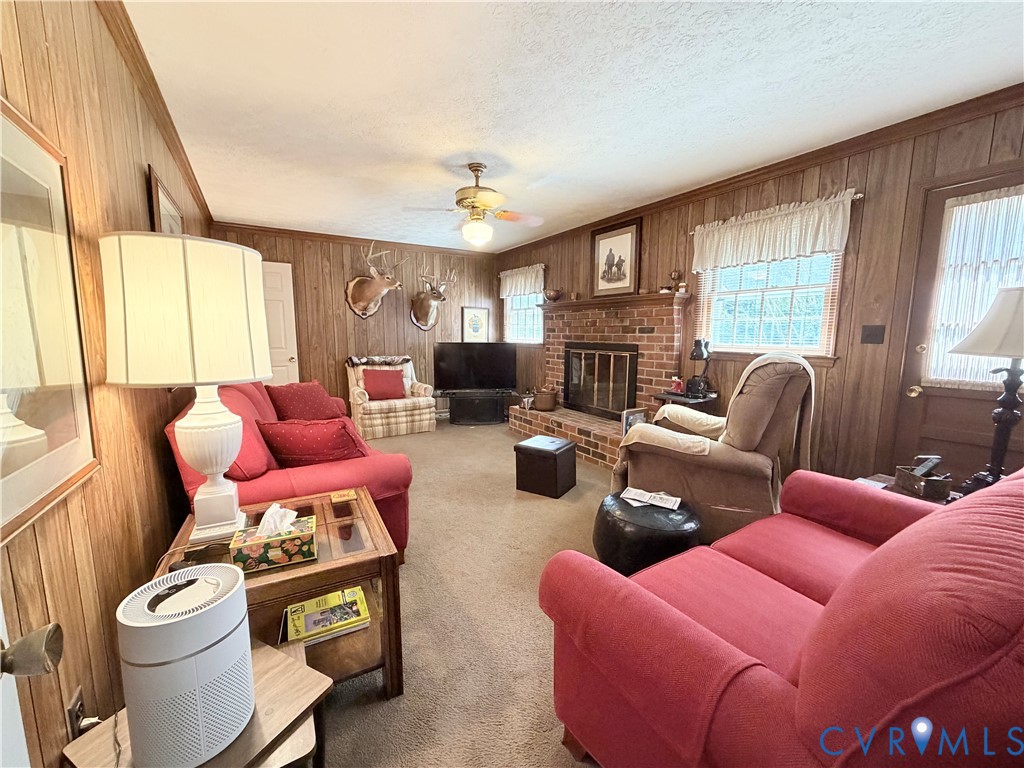 3421 Wood Dale Road, Chester, VA 23831