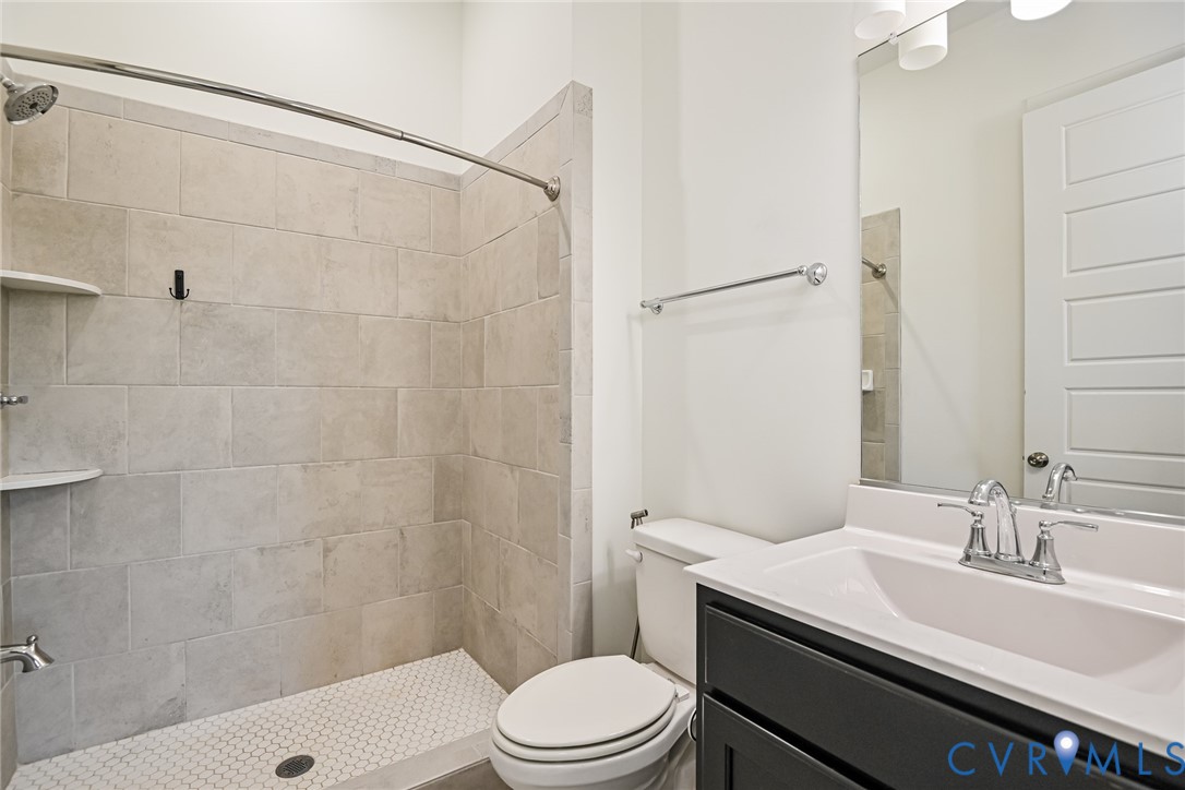 10708 River Fall Path, Glen Allen, VA 23059