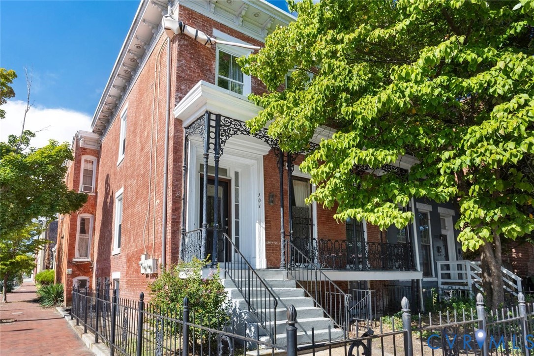 101 W Clay Street, Jackson Ward, Richmond, VA 23220