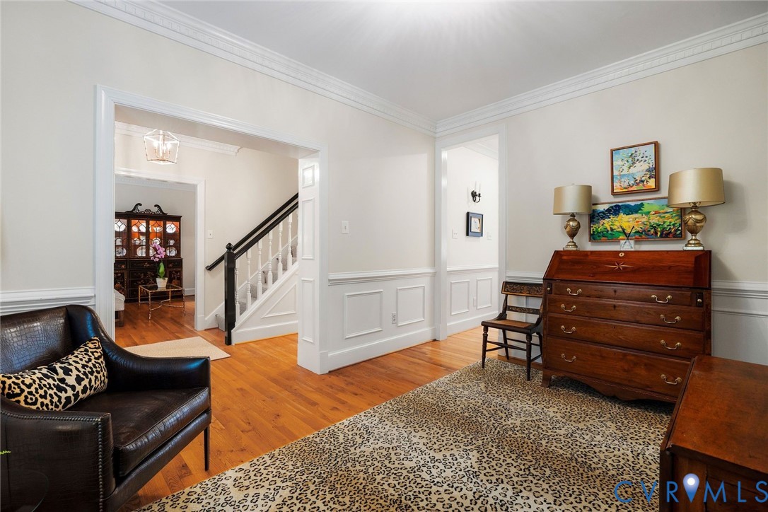 Sitting room or office