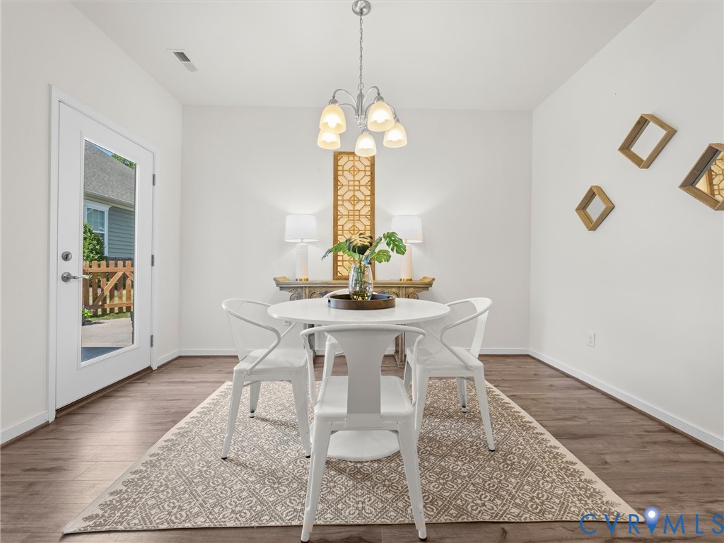 Breakfast nook